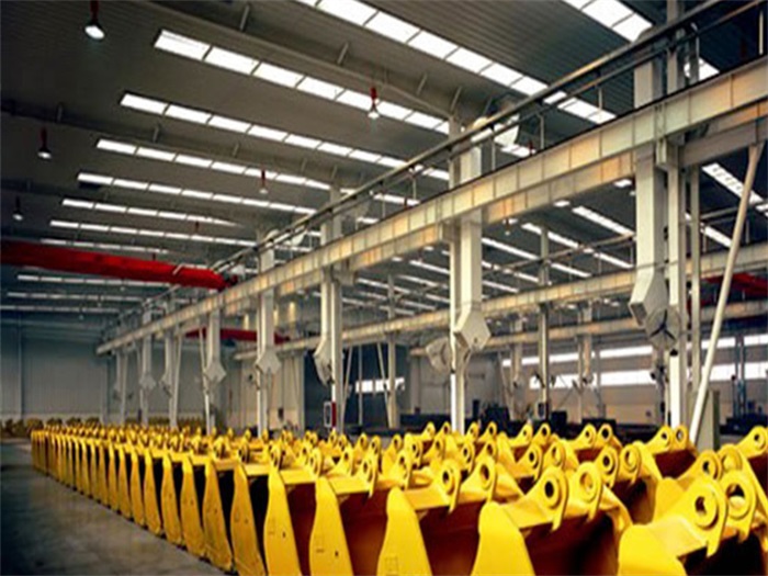 揚州徐工集團挖掘機裝配車間